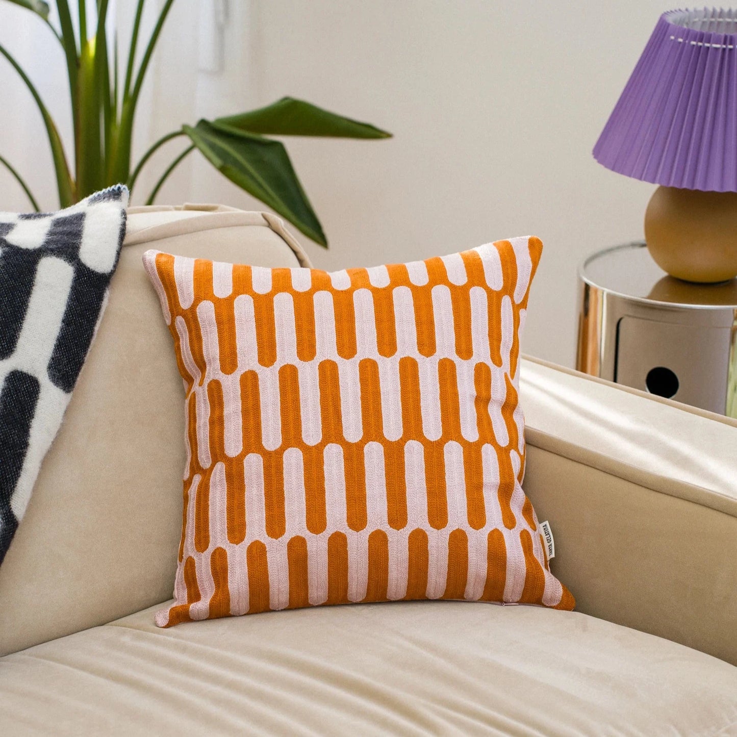Housse de Coussin Ziggy Orange et Rose Pâle